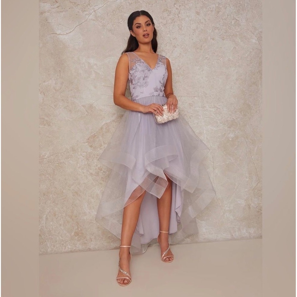 $135 NWT Chi Chi London Floral Embroidered Tulle Dipped Hem Dress Lilac Purple 8